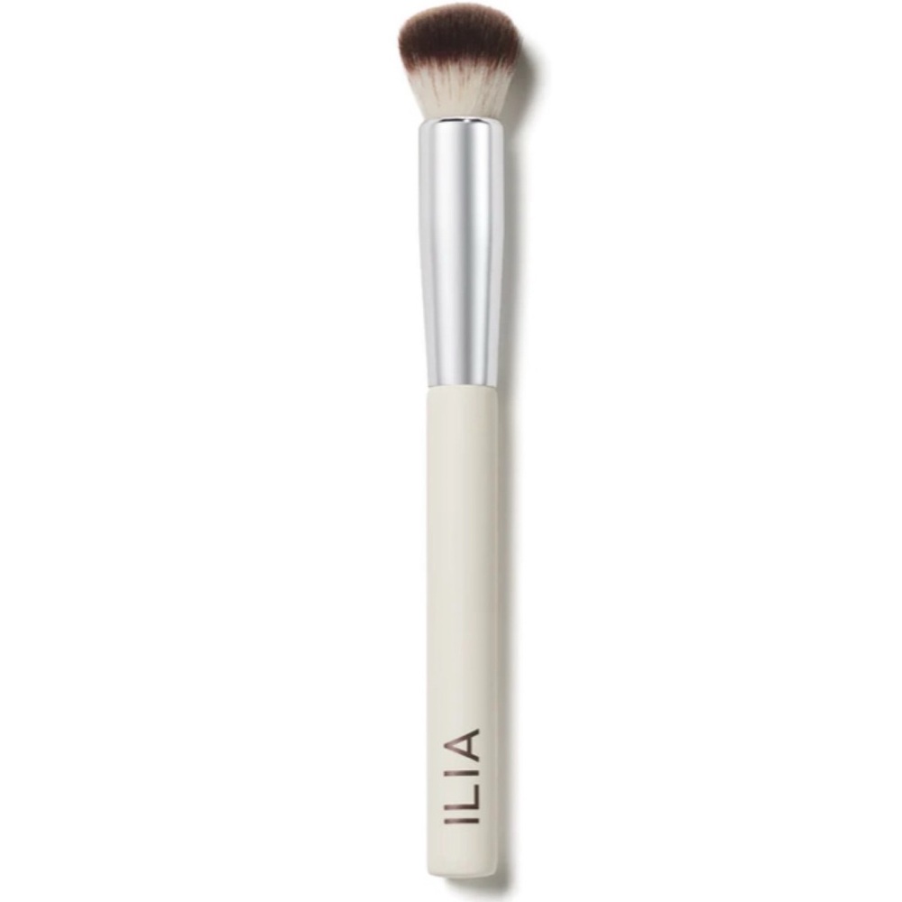 NEW✅ILIA Complexion Brush